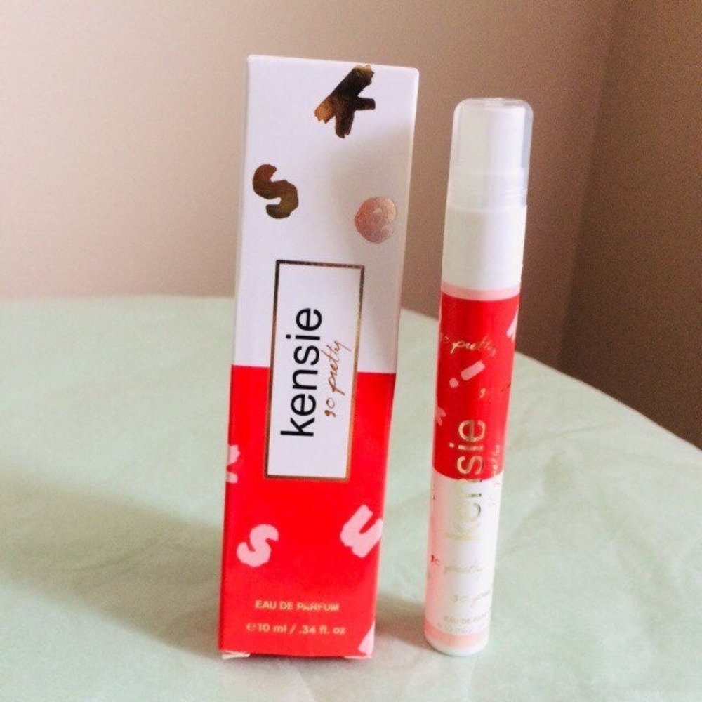 Kensie So Pretty Spray Fragrance .34 Fl Oz NIB
